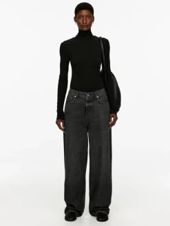 AMBER Loose Jeans