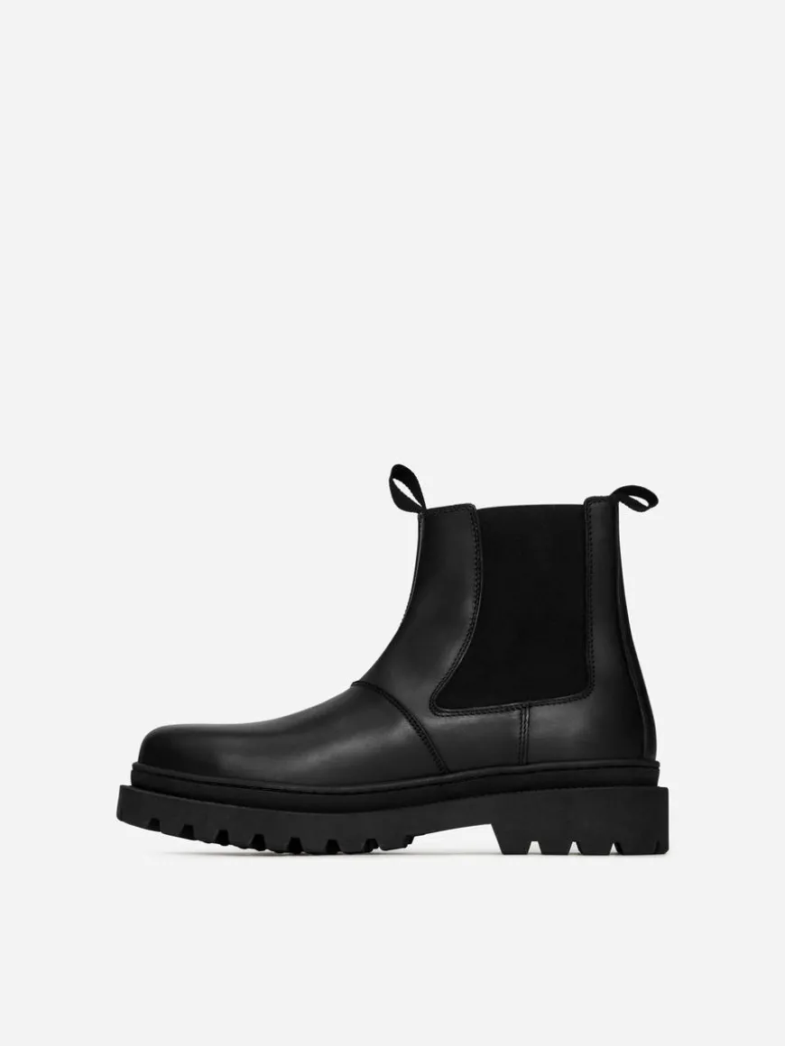 Mudguard Leather Chelsea Boots