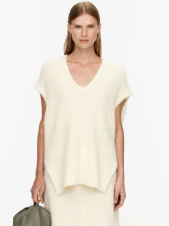 Reverse-Knit Vest