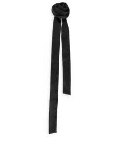 Rose Tie Necklace