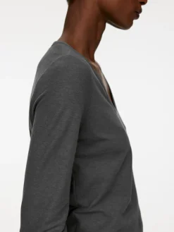 Scoop-Neck Top