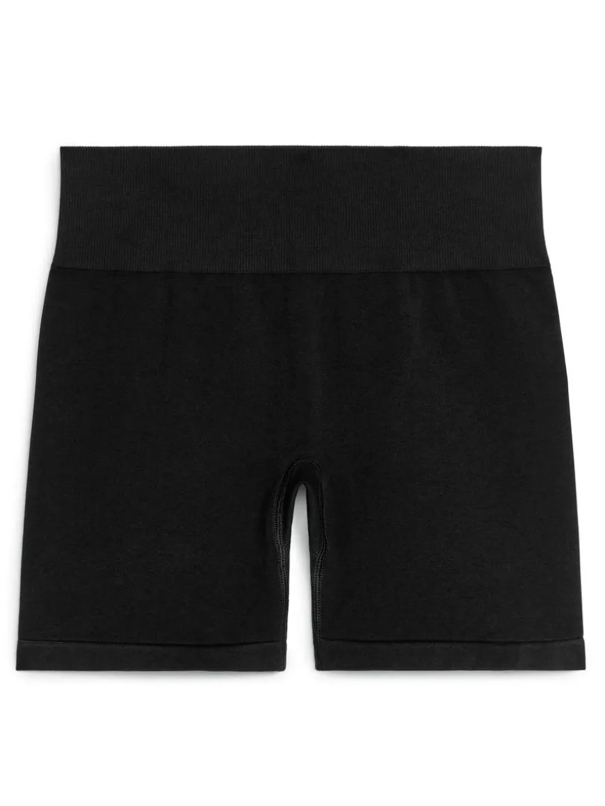 Seamless Hotpants